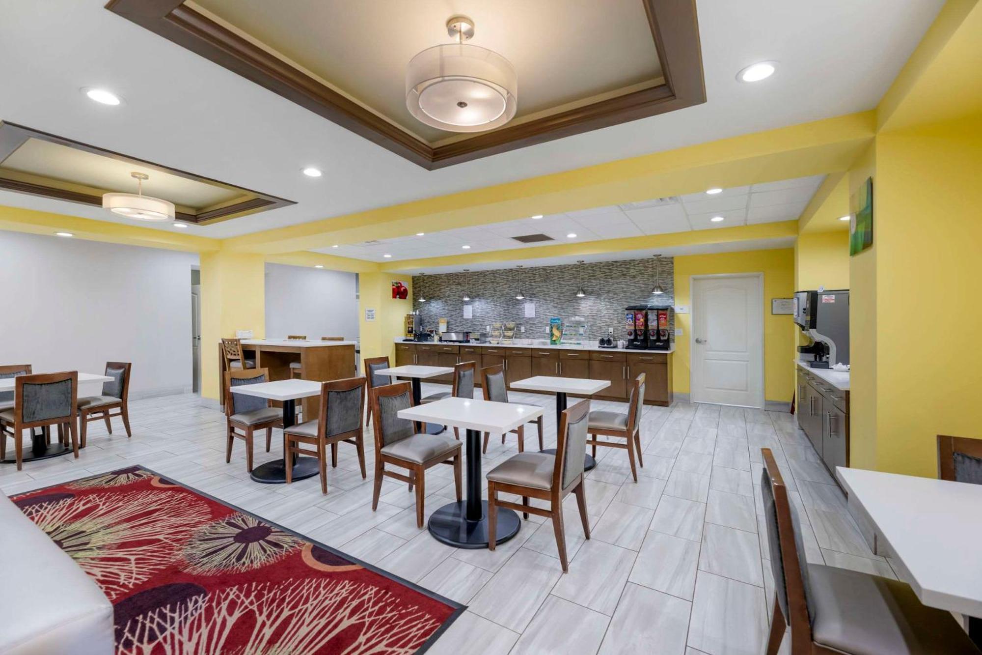 Quality Inn & Suites Carlsbad Caverns Area מראה חיצוני תמונה