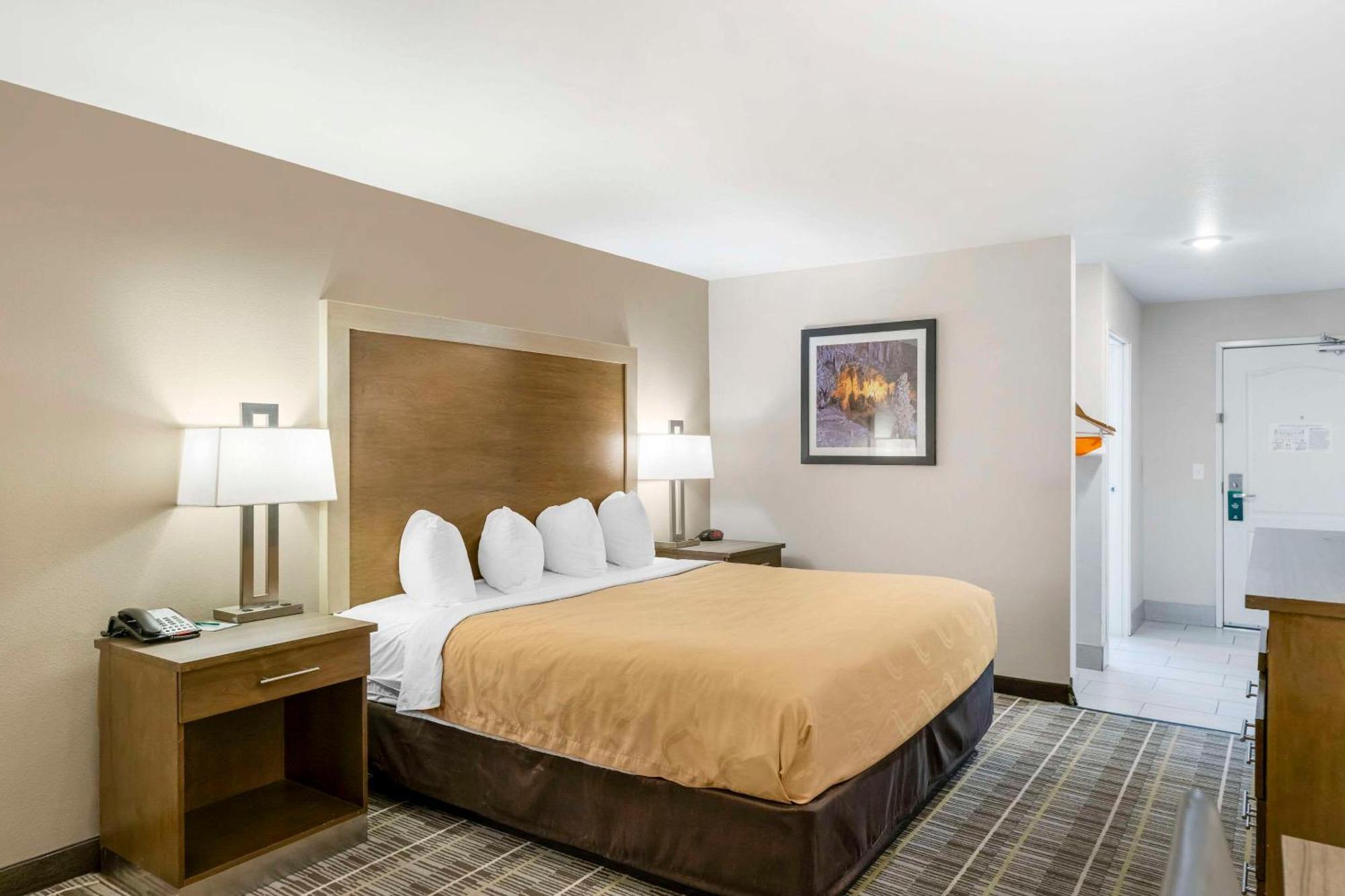 Quality Inn & Suites Carlsbad Caverns Area מראה חיצוני תמונה